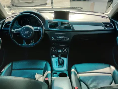 AUDI Q3 1.4 4P TFSI AMBIENTE S-TRONIC AUTOMTICO, Foto 7