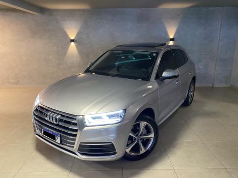 AUDI Q5 2.0 16V 4P TFSI PRESTIGE PLUS S-TRONIC AUTOMTICO, Foto 2