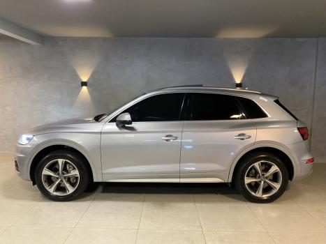 AUDI Q5 2.0 16V 4P TFSI PRESTIGE PLUS S-TRONIC AUTOMTICO, Foto 6