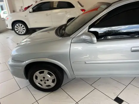 CHEVROLET Classic Sedan 1.0 4P VHCE FLEX, Foto 3