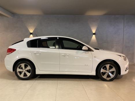 CHEVROLET Cruze Hatch 1.8 16V 4P LT SPORT6 FLEX AUTOM�TICO, Foto 4