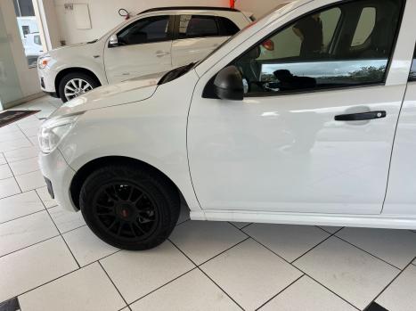 CHEVROLET Montana 1.4 FLEX LS, Foto 3