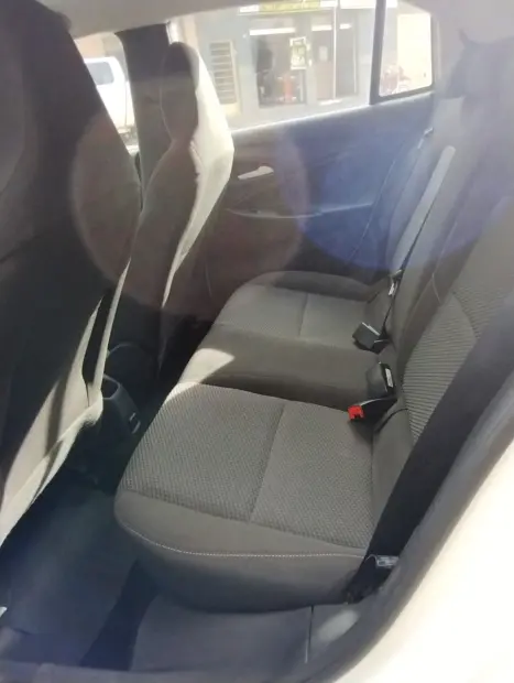 CHEVROLET Onix Hatch 1.0 4P FLEX LT, Foto 8 CHEVROLET Onix Hatch 1.0 4P FLEX LT, Foto 8