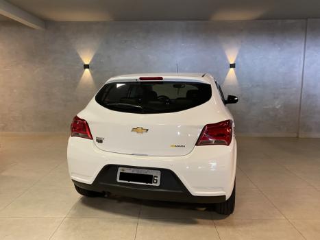 CHEVROLET Onix Hatch 1.4 4P FLEX ADVANTAGE AUTOMTICO, Foto 5