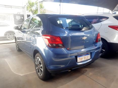 CHEVROLET Onix Hatch 1.4 4P FLEX LTZ, Foto 3