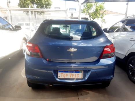 CHEVROLET Onix Hatch 1.4 4P FLEX LTZ, Foto 4