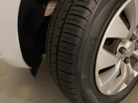 CHEVROLET Onix Hatch 1.4 4P FLEX LT, Foto 5