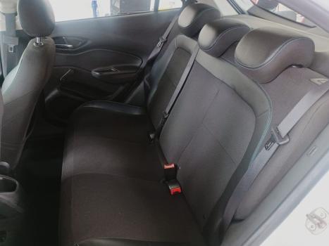 CHEVROLET Onix Hatch 1.0 4P FLEX LT, Foto 9