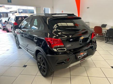CHEVROLET Onix Hatch 1.4 4P FLEX ACTIV AUTOM�TICO, Foto 4