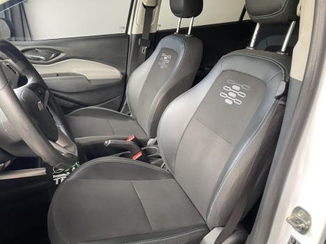 CHEVROLET Onix Hatch 1.4 4P FLEX LT, Foto 10