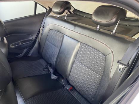 CHEVROLET Onix Hatch 1.4 4P FLEX LTZ AUTOM�TICO, Foto 6