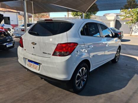 CHEVROLET Onix Hatch 1.4 4P FLEX LTZ AUTOM�TICO, Foto 3