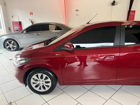 CHEVROLET Onix Hatch 1.4 4P FLEX LT, Foto 2