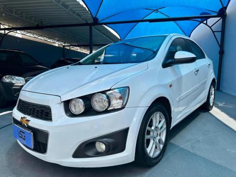 CHEVROLET Sonic Sedan 1.6 16V 4P LTZ FLEX AUTOM�TICO, Foto 3