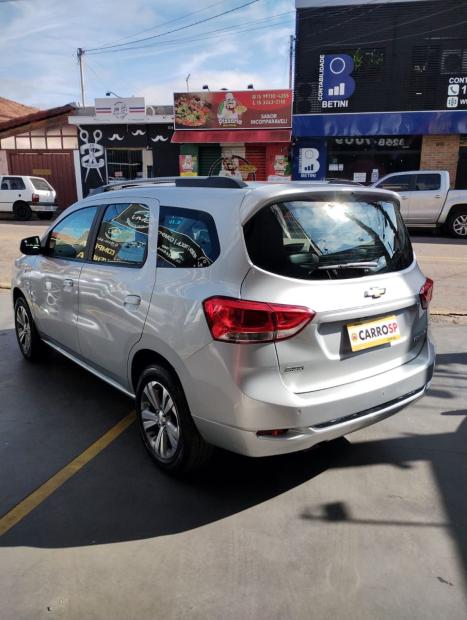 CHEVROLET Spin 1.8 4P FLEX PREMIER 7 LUGARES AUTOMÁTICO, Foto 5 CHEVROLET Spin 1.8 4P FLEX PREMIER 7 LUGARES AUTOMÁTICO, Foto 5