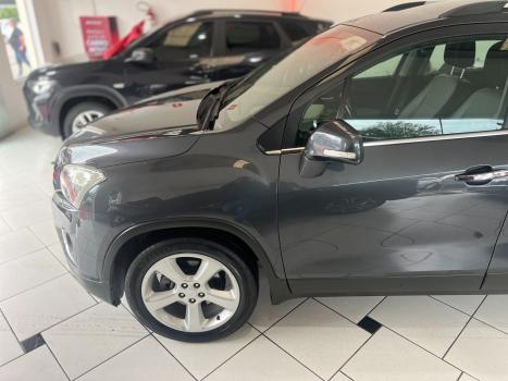 CHEVROLET Tracker 1.8 16V 4P FLEX LTZ AUTOMÁTICO, Foto 3