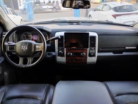 DODGE Ram 6.7 I6 24V 4P 2500 LARAMIE 4X4 TURBODIESEL  AUTOM�TICO CABINE DUPLA, Foto 5