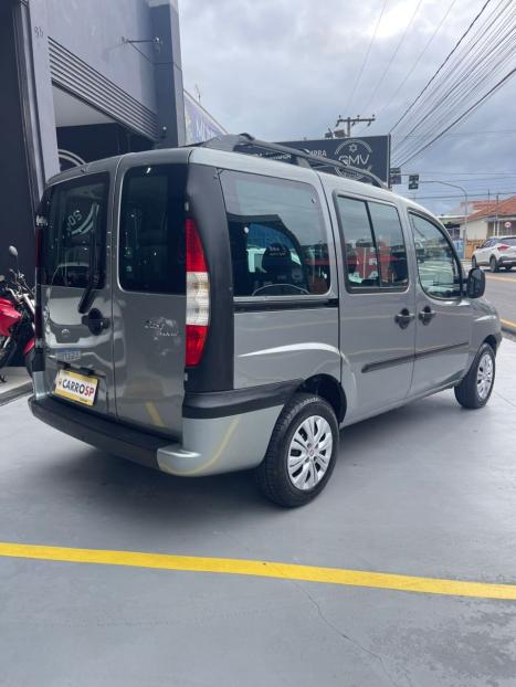 FIAT Doblo 1.8 4P ELX FLEX 7 LUGARES, Foto 4