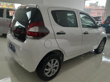 FIAT Mobi 1.0 4P FLEX EVO EASY, Foto 2