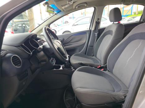 FIAT Punto 1.4 4P ATTRACTIVE FLEX, Foto 5