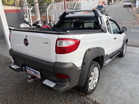 FIAT Strada 1.8 16V FLEX ADVENTURE LOCKER CABINE ESTENDIDA AUTOMATIZADA, Foto 3