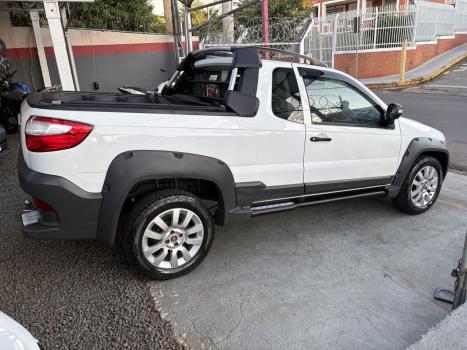 FIAT Strada 1.8 16V FLEX ADVENTURE LOCKER CABINE ESTENDIDA AUTOMATIZADA, Foto 5
