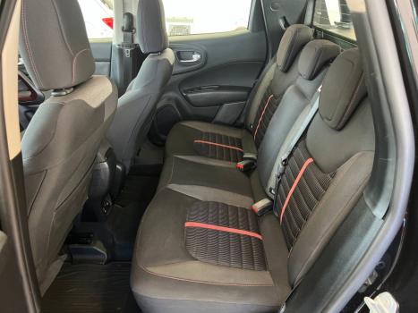 FIAT Toro 1.8 16V 4P FLEX FREEDOM AUTOM�TICO, Foto 8