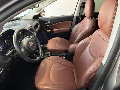 FIAT Toro 1.8 16V 4P FLEX FREEDOM AUTOMÁTICO, Foto 6