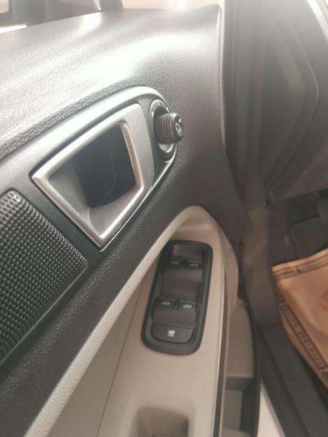 FORD Ecosport 1.6 4P TITANIUM SIGMA FLEX, Foto 10