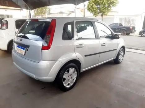 FORD Fiesta Hatch 1.0 4P FLEX, Foto 6