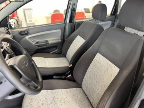 FORD Fiesta Hatch 1.0 4P, Foto 6