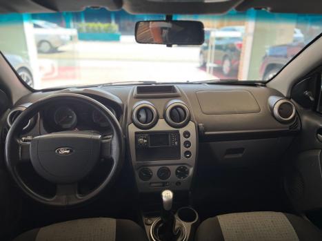 FORD Fiesta Hatch 1.6 4P, Foto 5