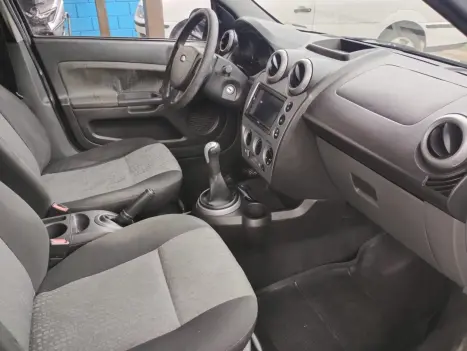 FORD Fiesta Sedan 1.6 4P FLEX, Foto 7