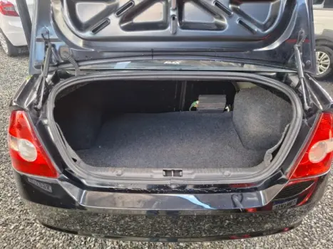 FORD Fiesta Sedan 1.0 4P FLEX, Foto 8