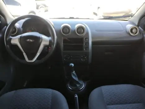 FORD Fiesta Sedan 1.0 4P SUPERCHARGER, Foto 5