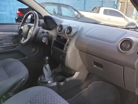 FORD Fiesta Sedan 1.0 4P SUPERCHARGER, Foto 7