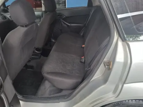 FORD Focus Hatch 1.6 4P FLEX GL, Foto 10