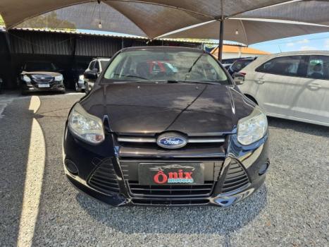 FORD Focus Hatch 1.6 16V 4P SE PLUS FLEX, Foto 2