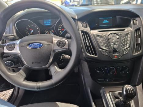 FORD Focus Hatch 1.6 16V 4P SE PLUS FLEX, Foto 6