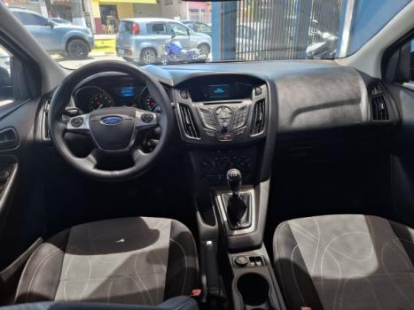 FORD Focus Hatch 1.6 16V 4P SE PLUS FLEX, Foto 12