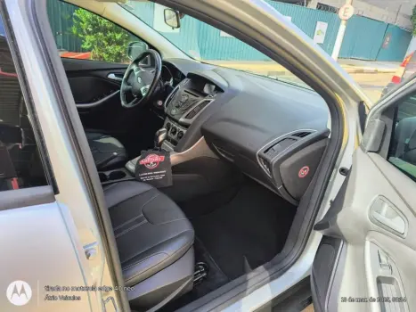 FORD Focus Hatch 1.6 16V 4P FLEX SE POWERSHIFT AUTOM�TICO, Foto 11