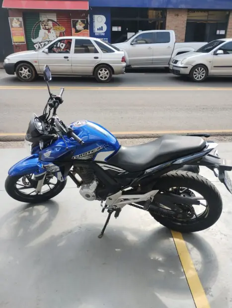 HONDA CB 250 F Twister FLEXONE, Foto 2