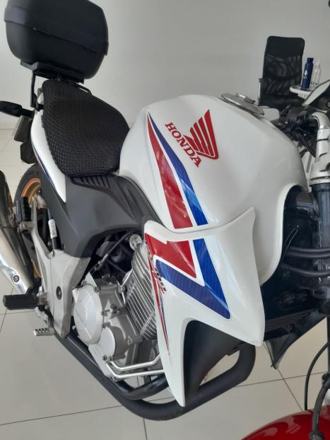 HONDA CB 300 R ESPECIAL EDITION, Foto 7