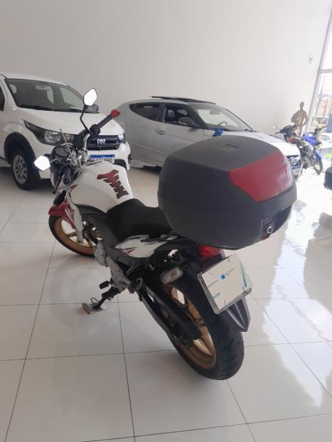 HONDA CB 300 R ESPECIAL EDITION, Foto 11