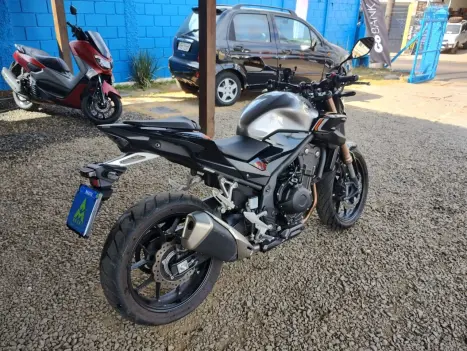 HONDA CB 500 F ABS, Foto 4