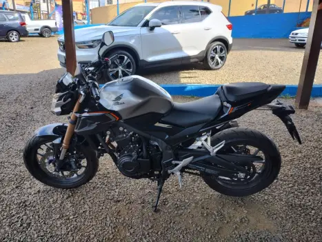 HONDA CB 500 F ABS, Foto 6