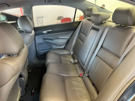 HONDA Civic 1.8 16V 4P FLEX LXL AUTOM�TICO, Foto 8