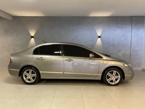 HONDA Civic 1.8 16V 4P FLEX EXS AUTOM�TICO, Foto 4