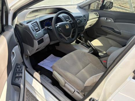 HONDA Civic 1.8 16V 4P FLEX LXS AUTOM�TICO, Foto 8