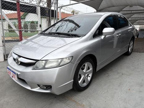 HONDA Civic 1.8 16V 4P FLEX LXS AUTOM�TICO, Foto 1